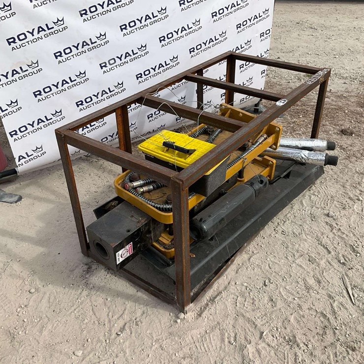 Hammer / Concrete Breaker for mini Skid Steer Attachment