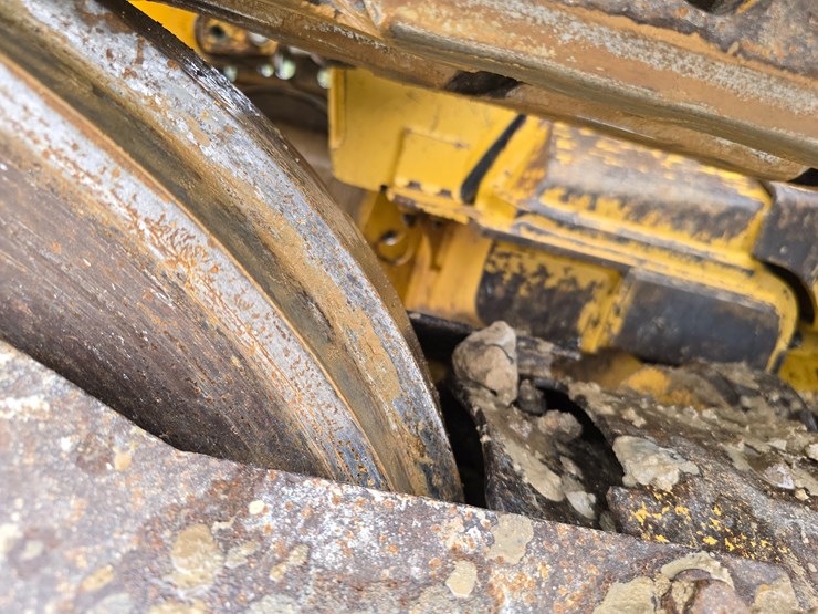 caterpillar-953d-image-78