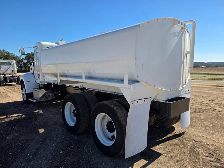 2009-peterbilt-340-image-7