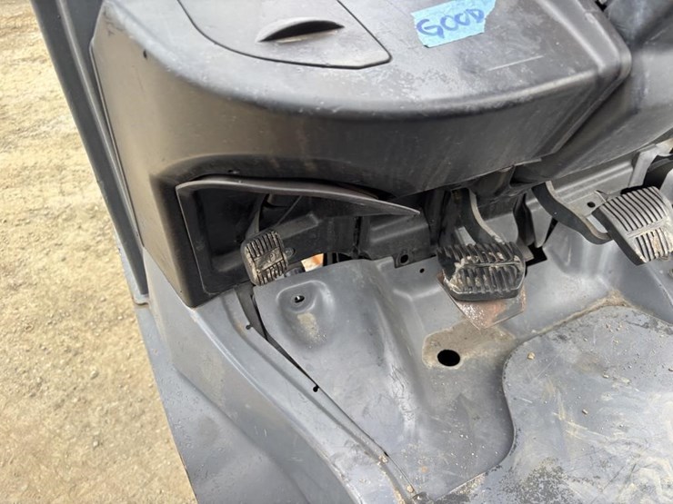 2007-toyota-8fgcu20-image-21