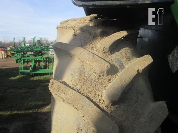 john-deere-4040-image-6