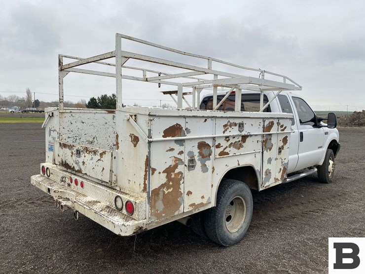 2004-ford-f350-image-5