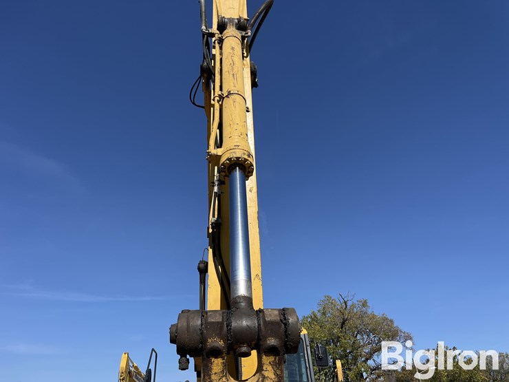 2011-komatsu-pc200-lc-8-image-19