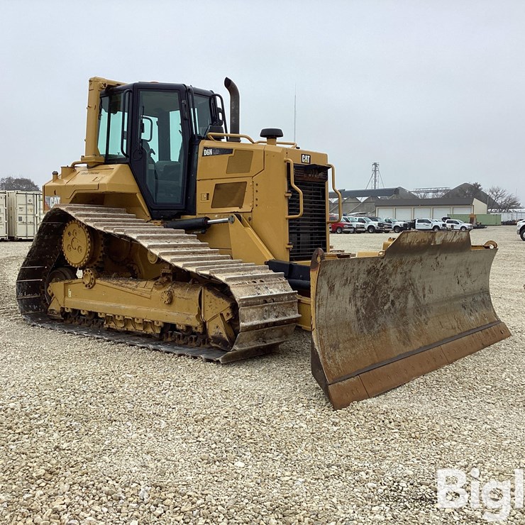 2017 CATERPILLAR D6N LGP