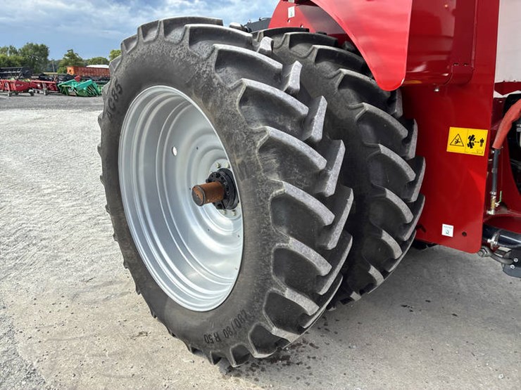 case-ih-steiger-470-image-64