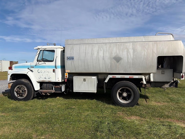 international-s1900-image-5