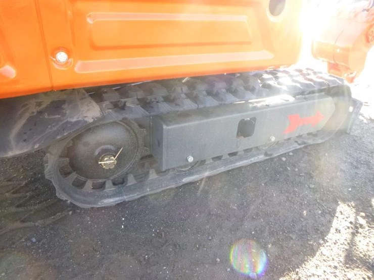 blt-319-hydraulic-excavator-image-22