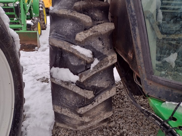 john-deere-2550-image-16