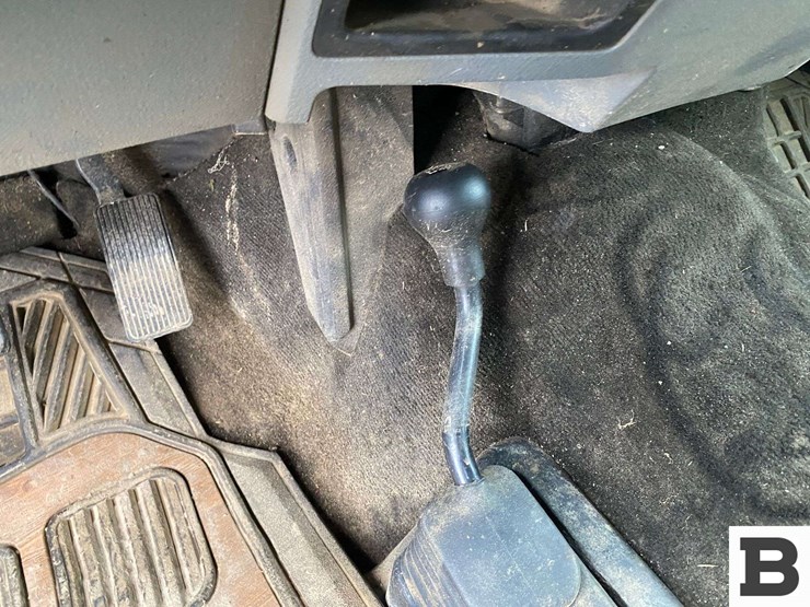 2012-ford-f250-image-27