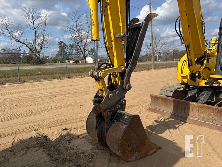 komatsu-pc88mr-10-image-22