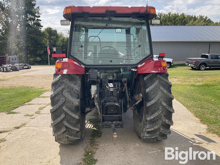 case-ih-farmall-105u-image-6