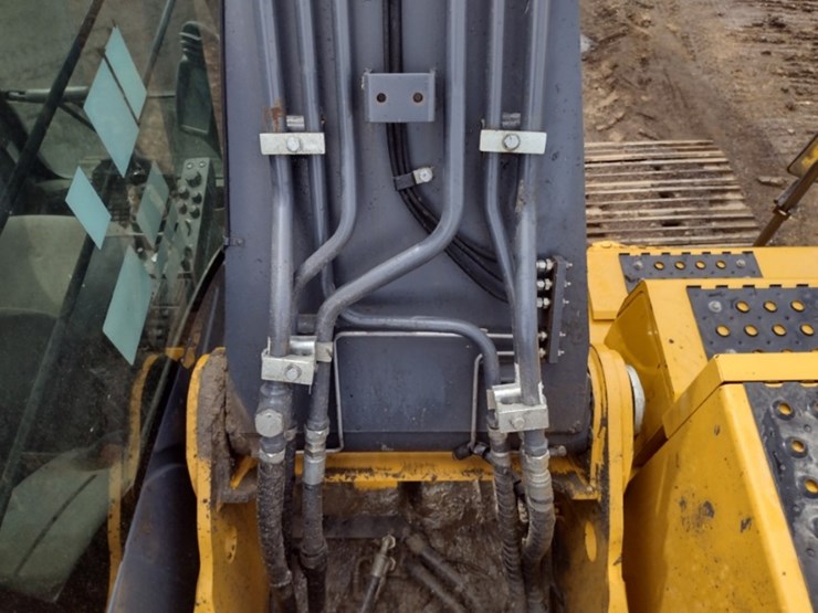 deere-250g-lc-image-46