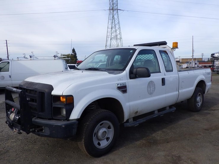 2008-ford-f250-image-1