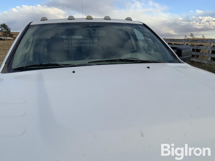 ram-2500-slt-image-16