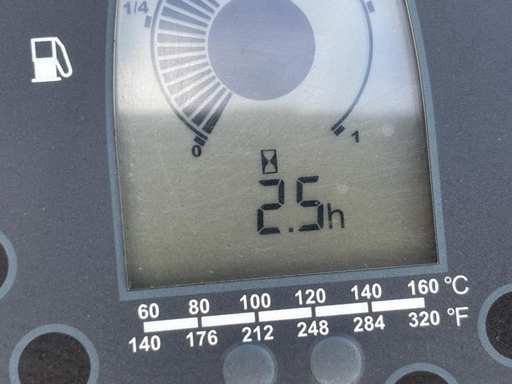 2017-bomag-bw120-image-35