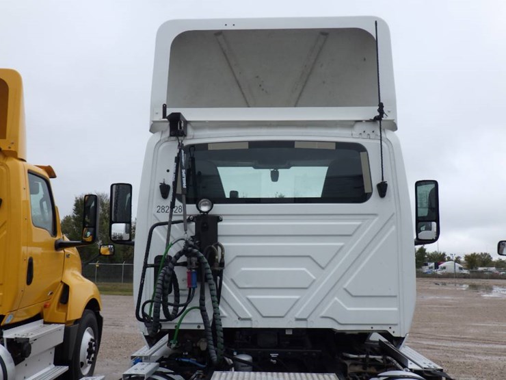 2019-international-lt-image-11