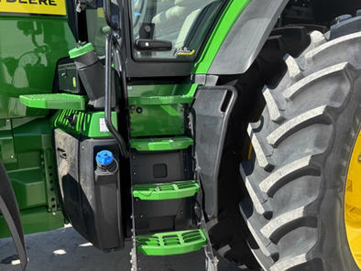 john-deere-8r-370-image-29