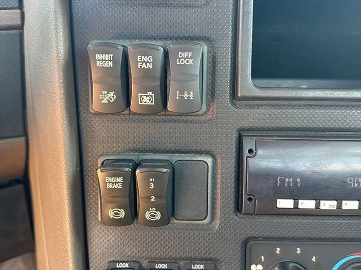 international-hx-image-33