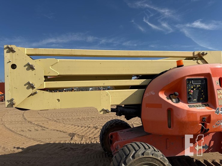 2006-jlg-450aj-ii-image-19