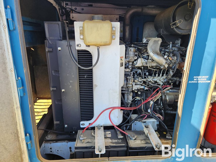 2014-mac-750f-image-14