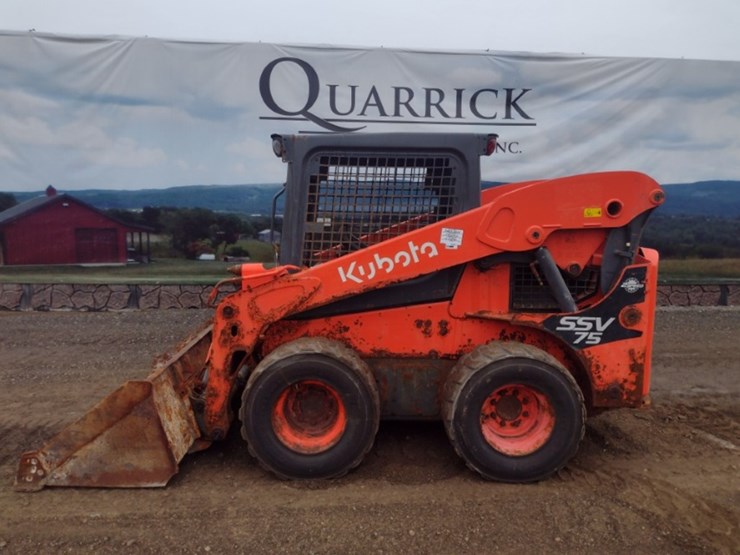 kubota-ssv75-image-1