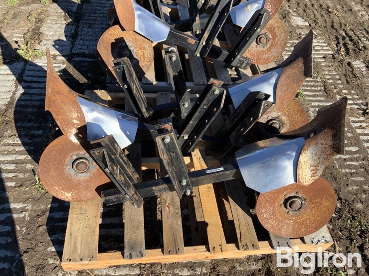 ridger-bottoms-&-shanks-image-9