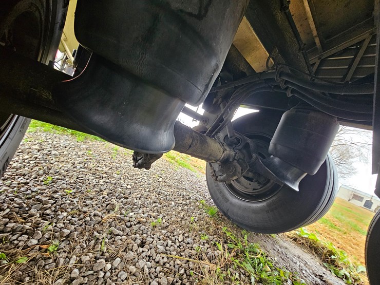 2017-timpte-hopper-bottom-image-41