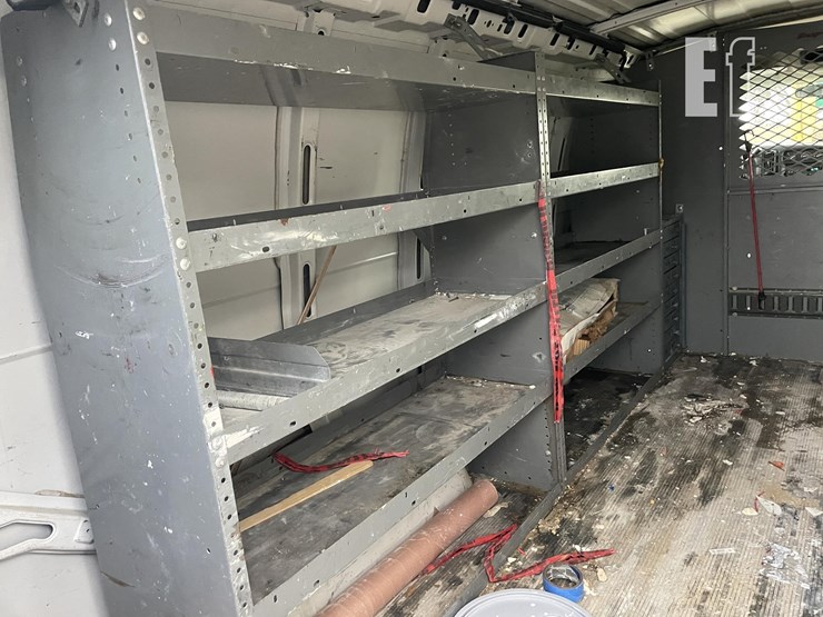 2002-chevrolet-express-2500-image-8