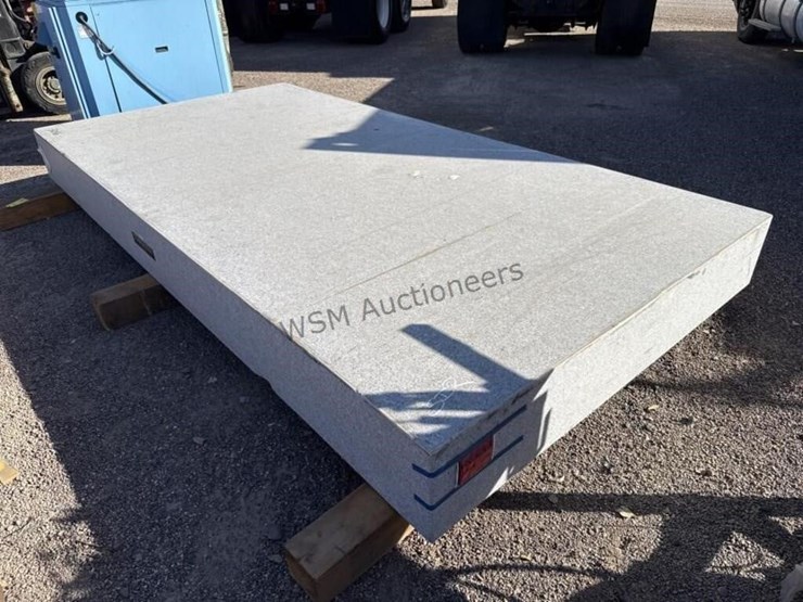 large-standridge-granite-work-surface-image-4