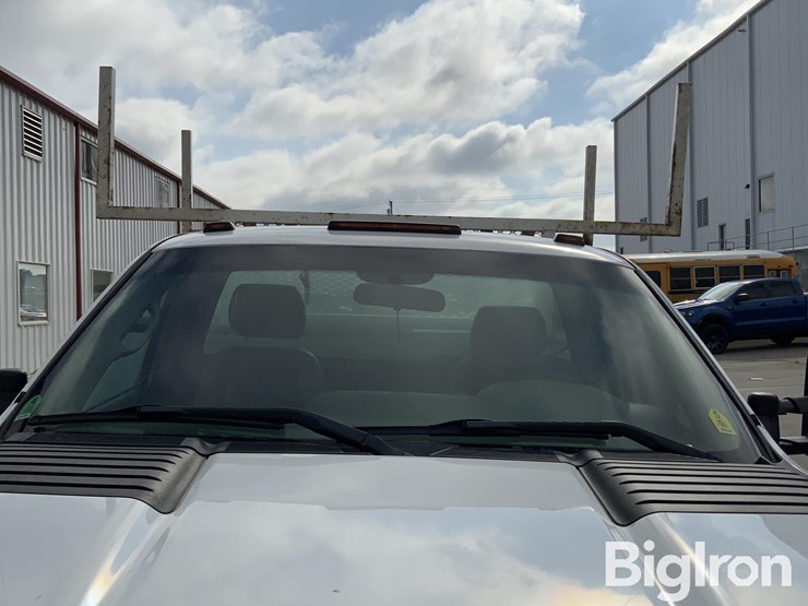 2012-chevrolet-silverado-3500-image-12