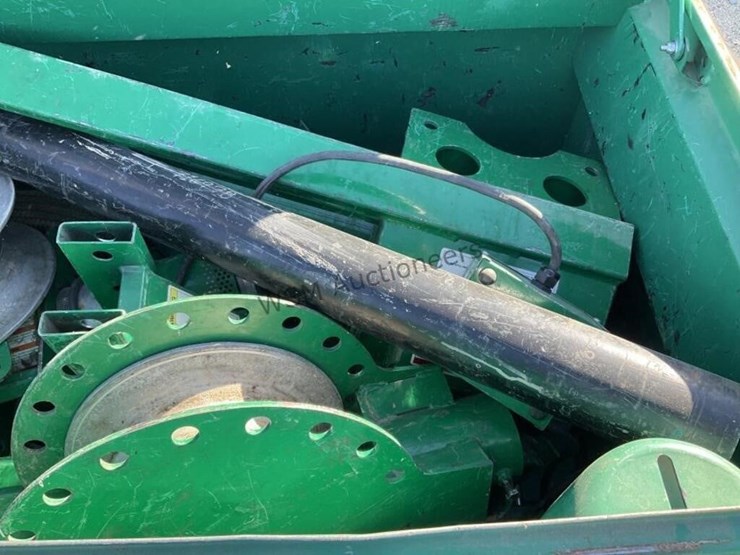 steel-job-box-w/-cable-puller-image-3