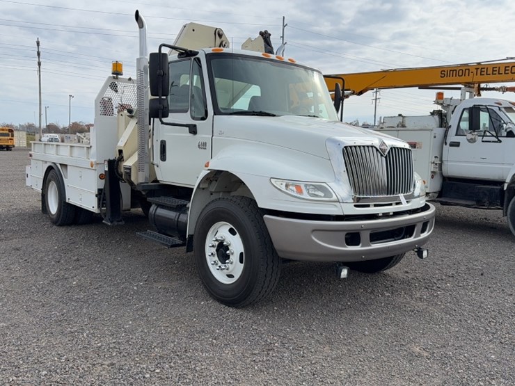 international-durastar-4400-image-3