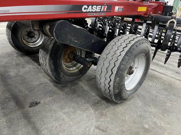 case-ih-true-tandem-330-turbo-image-15