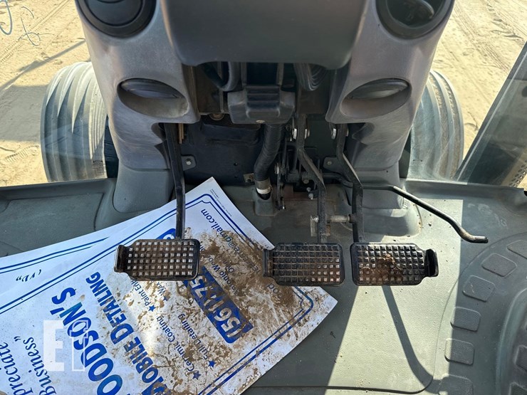 new-holland-ts115a-image-20