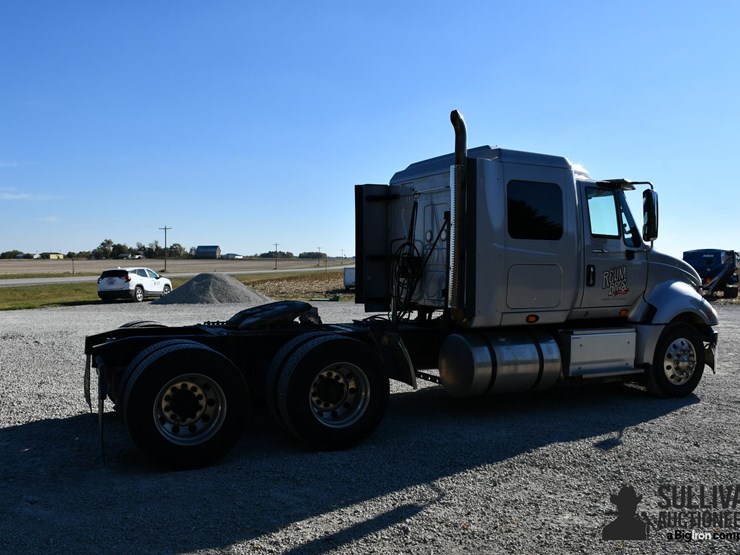 2017-international-prostar-image-5