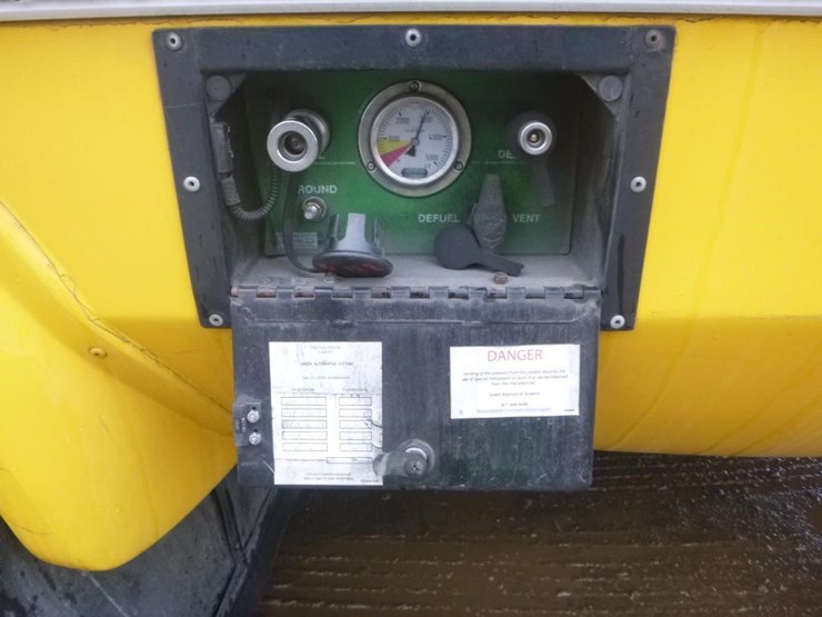 2015-ford-f550-image-13