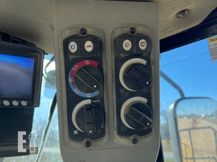 2014-caterpillar-966k-image-31