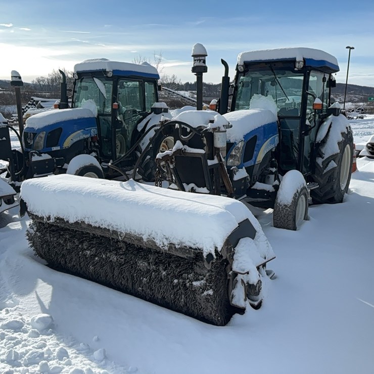 NEW HOLLAND T4030