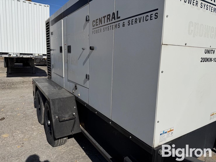 2015-clarke-2015-image-10