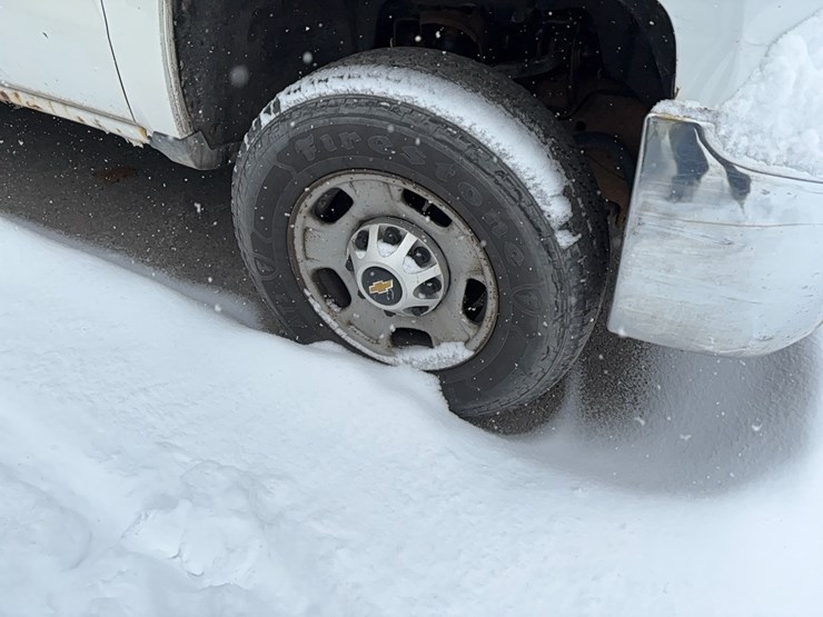 2016-chevrolet-2500hd-image-3