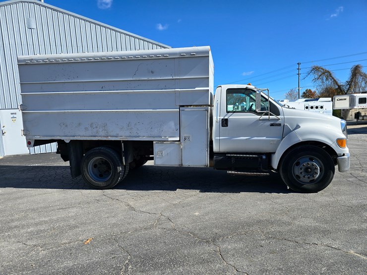 ford-f650-image-36