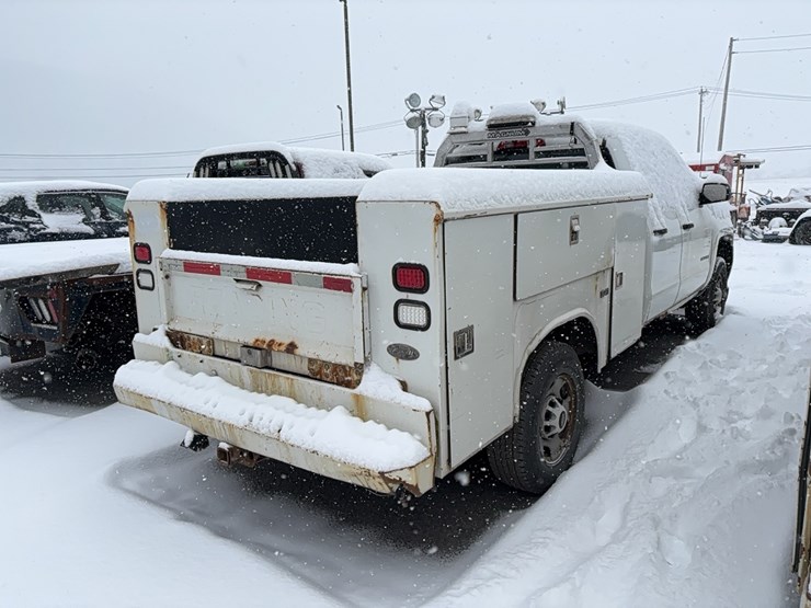 chevrolet-2500hd-image-5