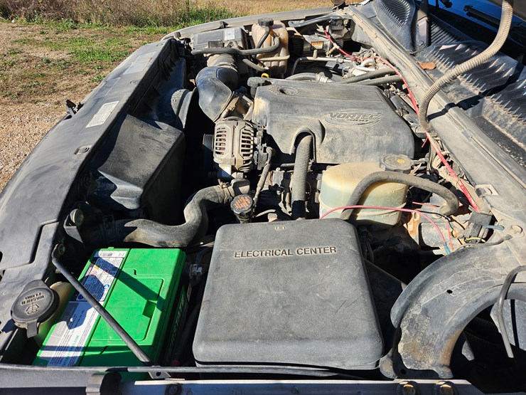 chevrolet-silverado-2500-image-26