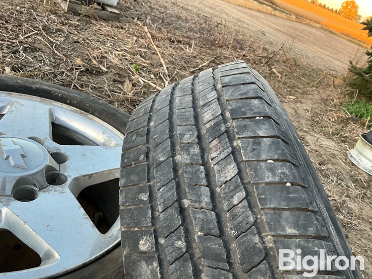 chevrolet-2500hd-image-12