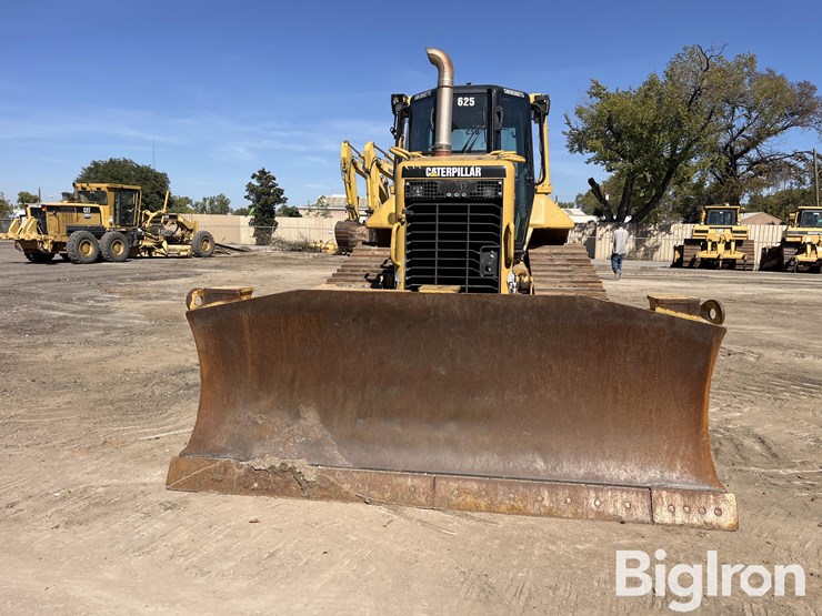 2012-caterpillar-d6n-xl-image-2