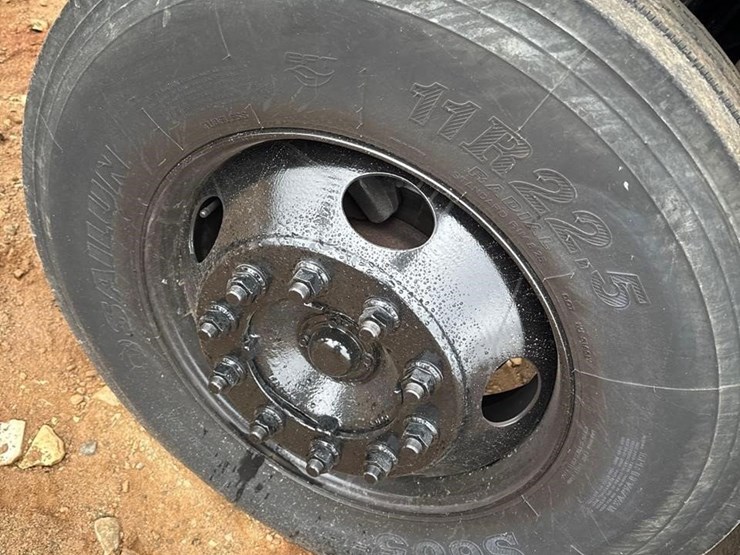 international-4700-image-23