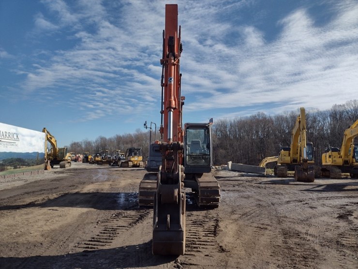 hitachi-zx160-lc-3-image-2