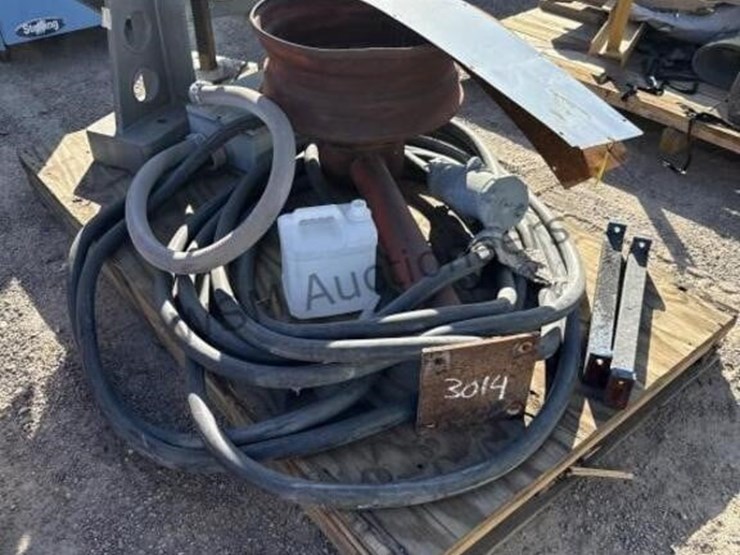 pallet-of-misc-image-1