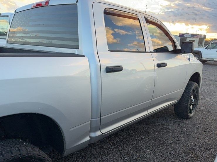 2014-dodge-1500-image-6