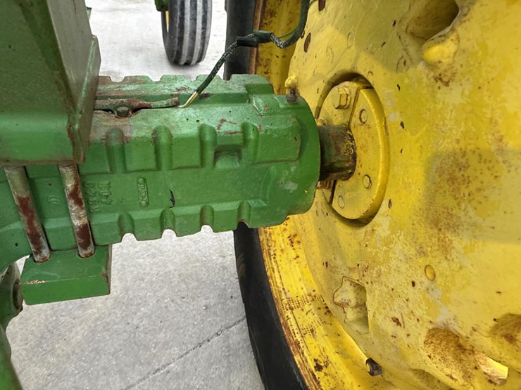 john-deere-4020-image-56